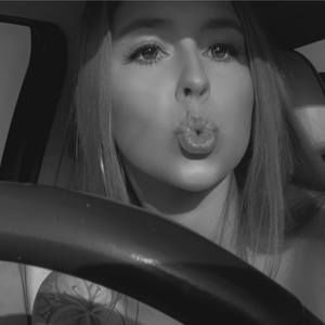 Meet your Posher, Nic